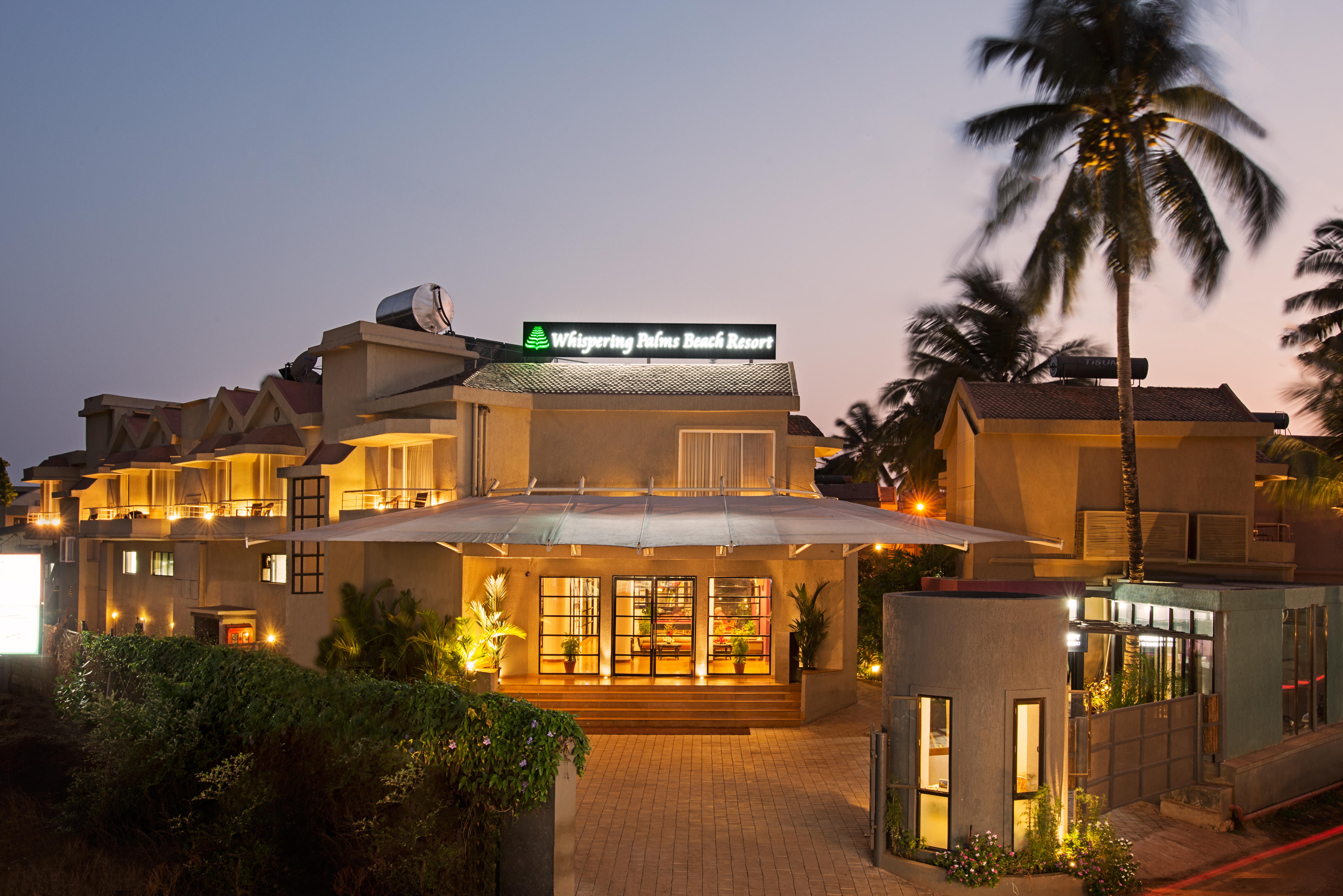 Whispering Palms Beach Resort Candolim Eksteriør bilde