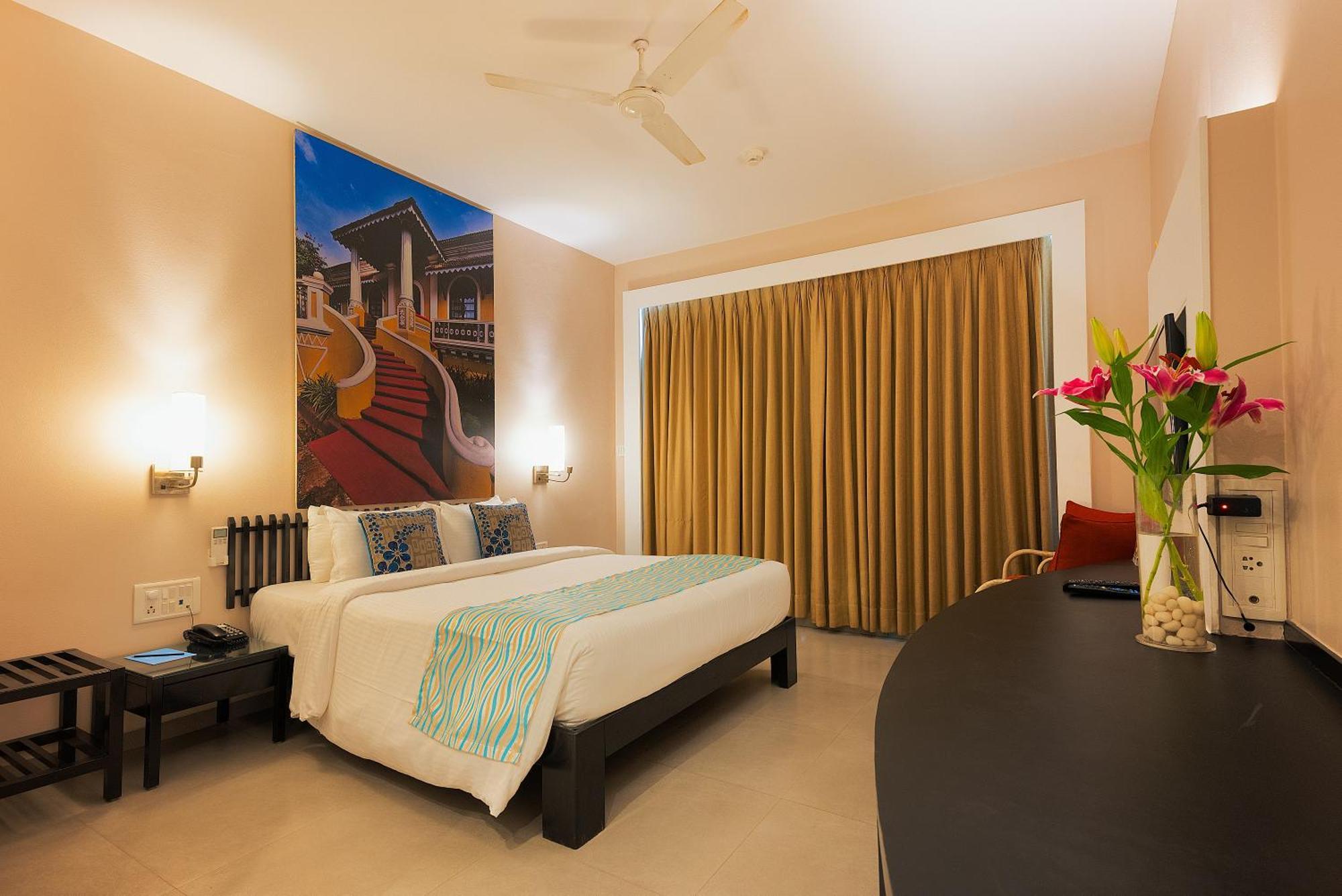 Whispering Palms Beach Resort Candolim Eksteriør bilde
