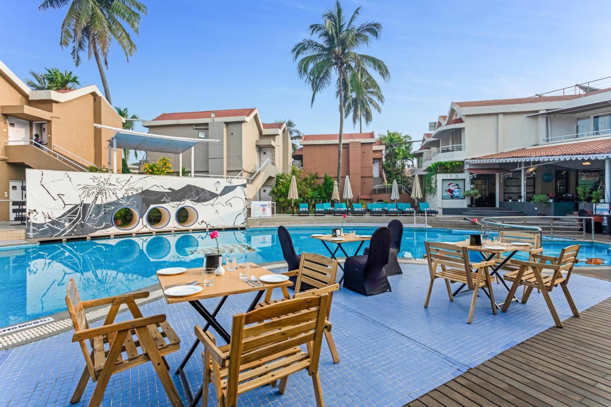 Whispering Palms Beach Resort Candolim Eksteriør bilde